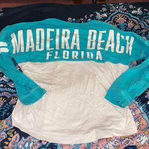 5/$25 DEAL Madiera Beach Florida Crew Neck Long Sleeve T shirt sz small
